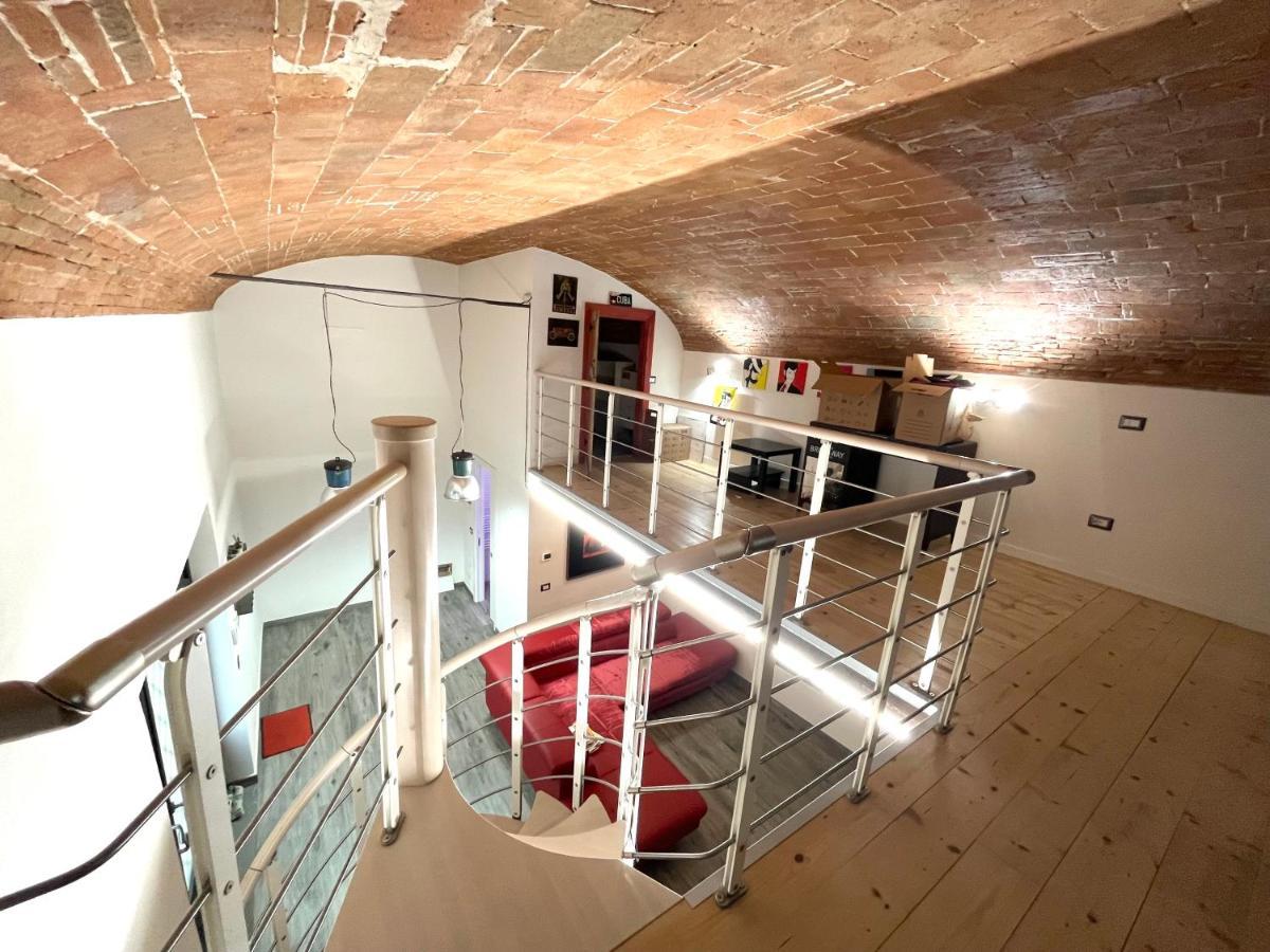 Arno Loft Apartment Firenze Bagian luar foto