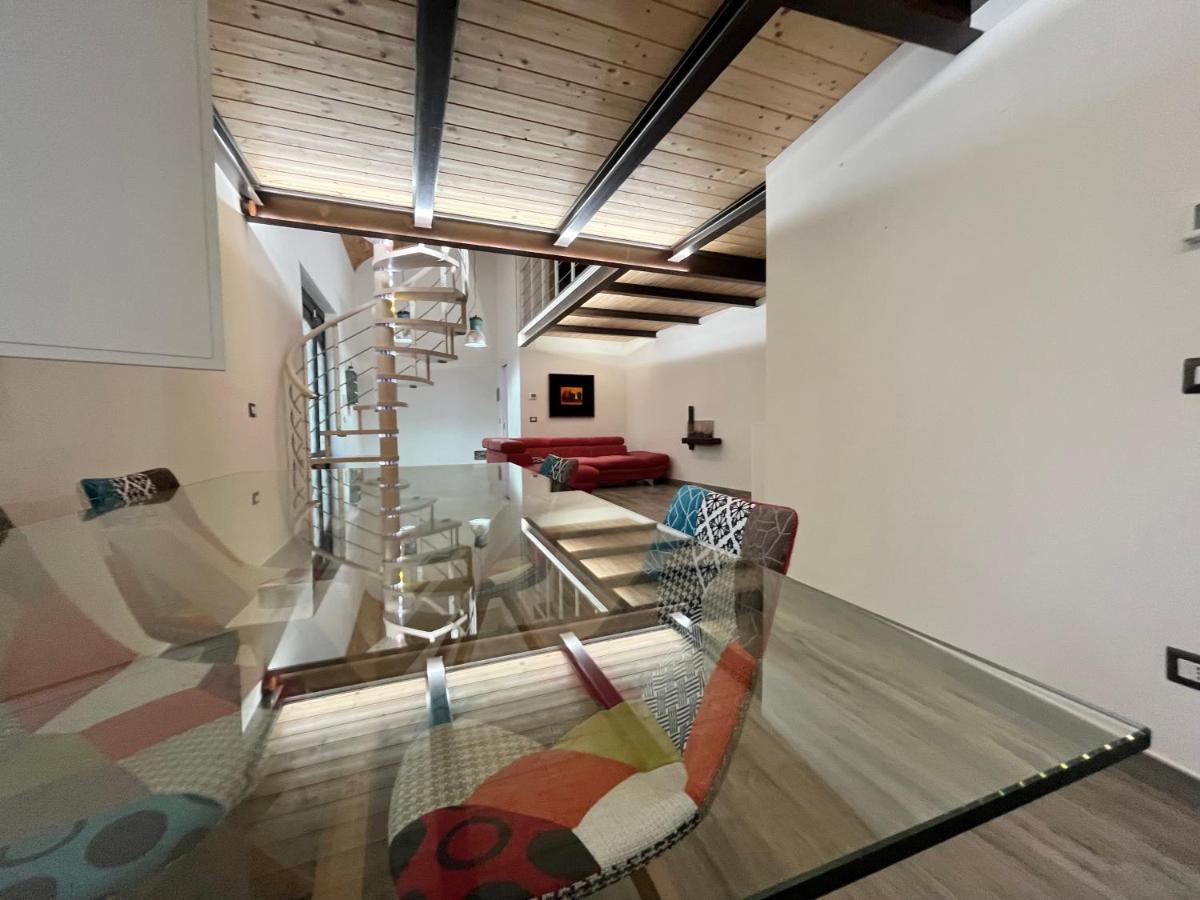 Arno Loft Apartment Firenze Bagian luar foto